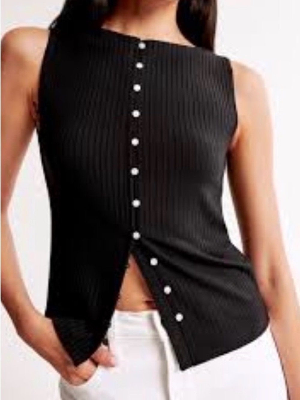 Abercrombie Black Sleeveless Ribbed Button-Front Women’s Top